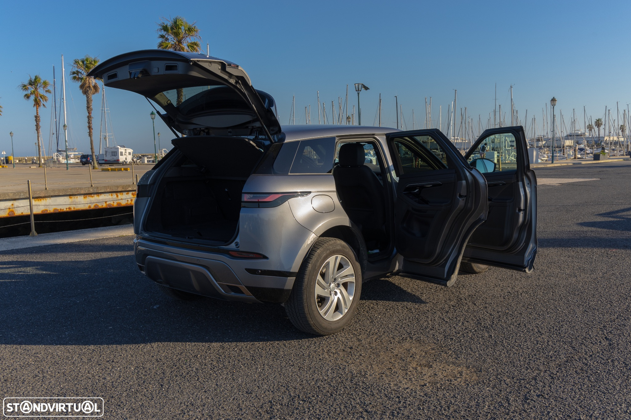 Land Rover Range Rover Evoque 1.5 P300e AWD R-Dynamic Auto - 26