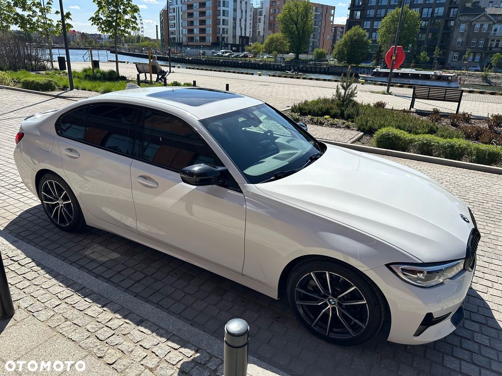 BMW Seria 3 330i Sport Line - 5