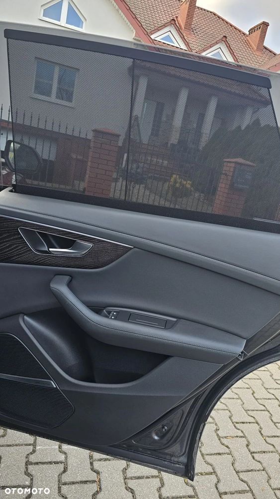 Audi Q8 - 16