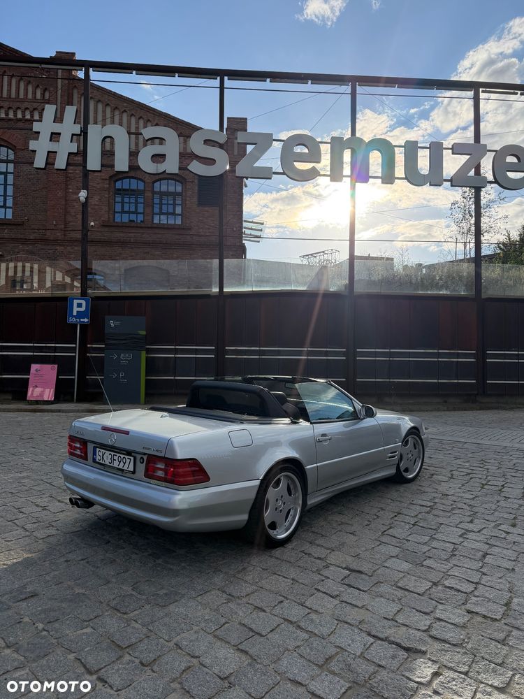 Mercedes-Benz SL - 1