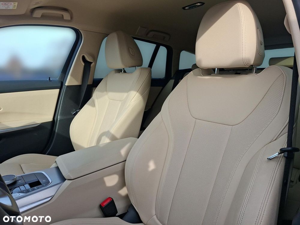BMW Seria 3 - 13