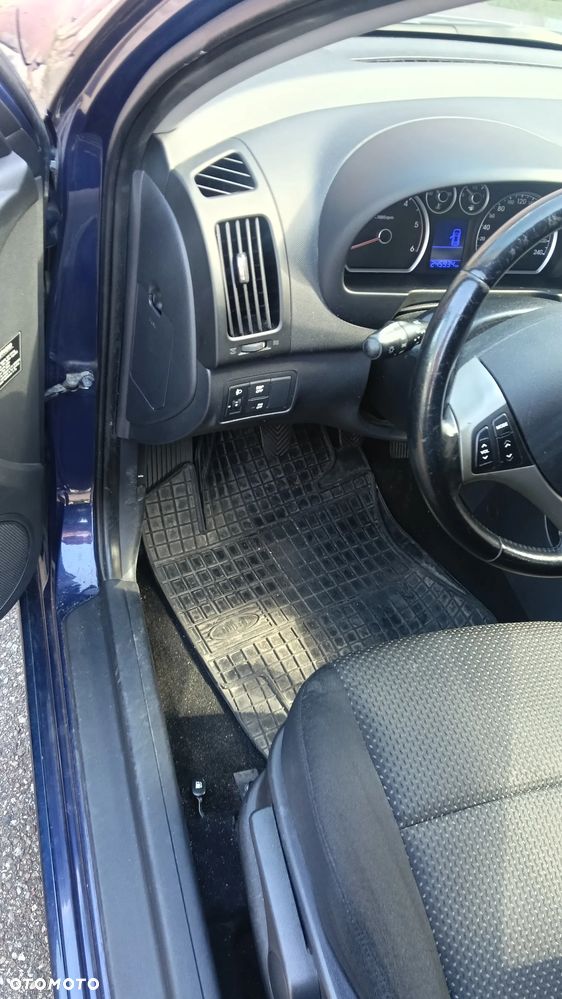 Hyundai i30 1.6 CRDi Classic - 11