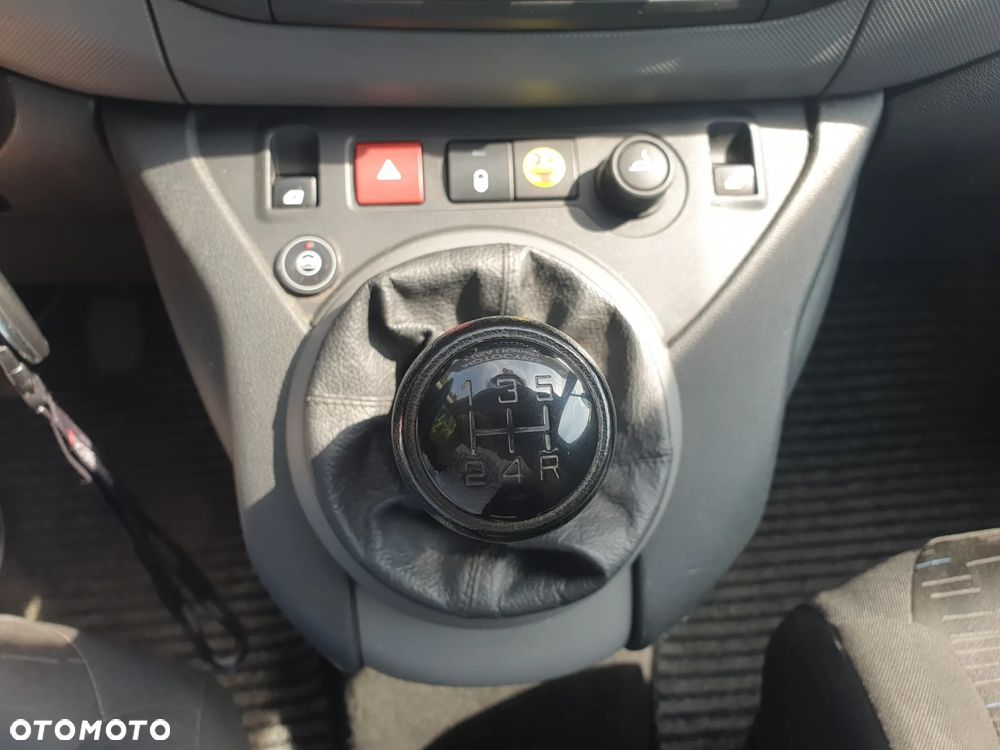 Citroën Berlingo - 12