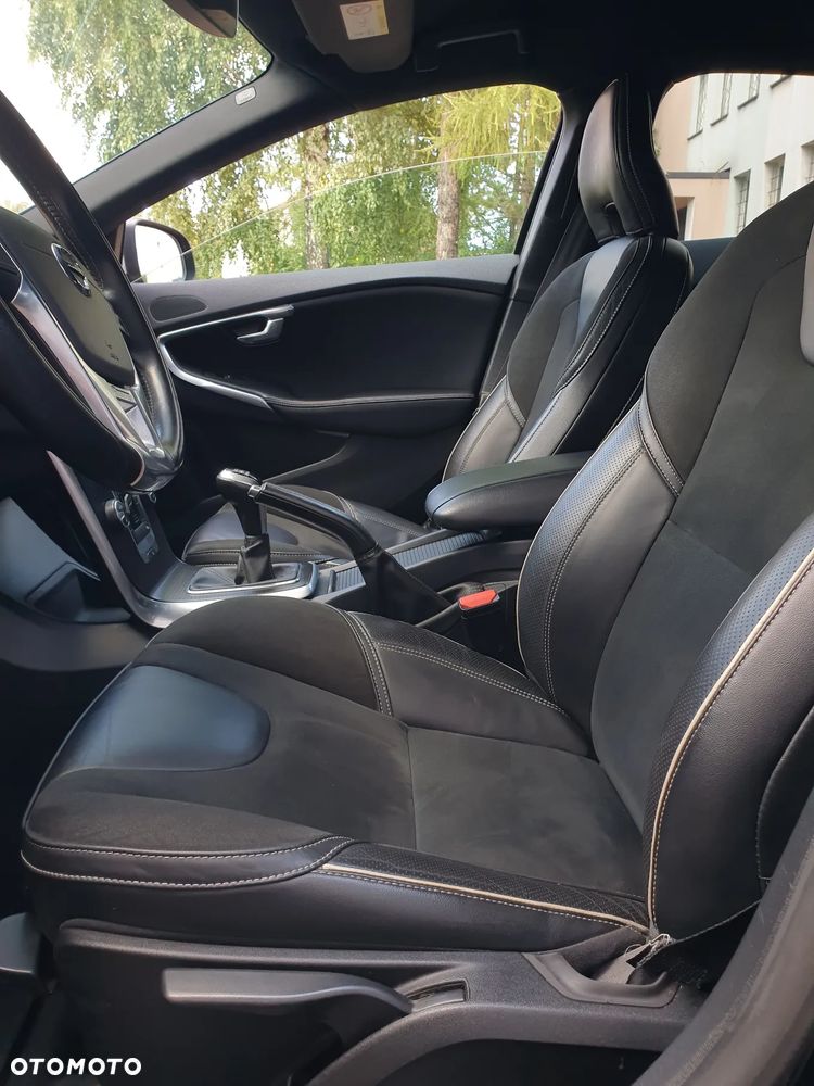 Volvo V40 D3 RDesign - 26