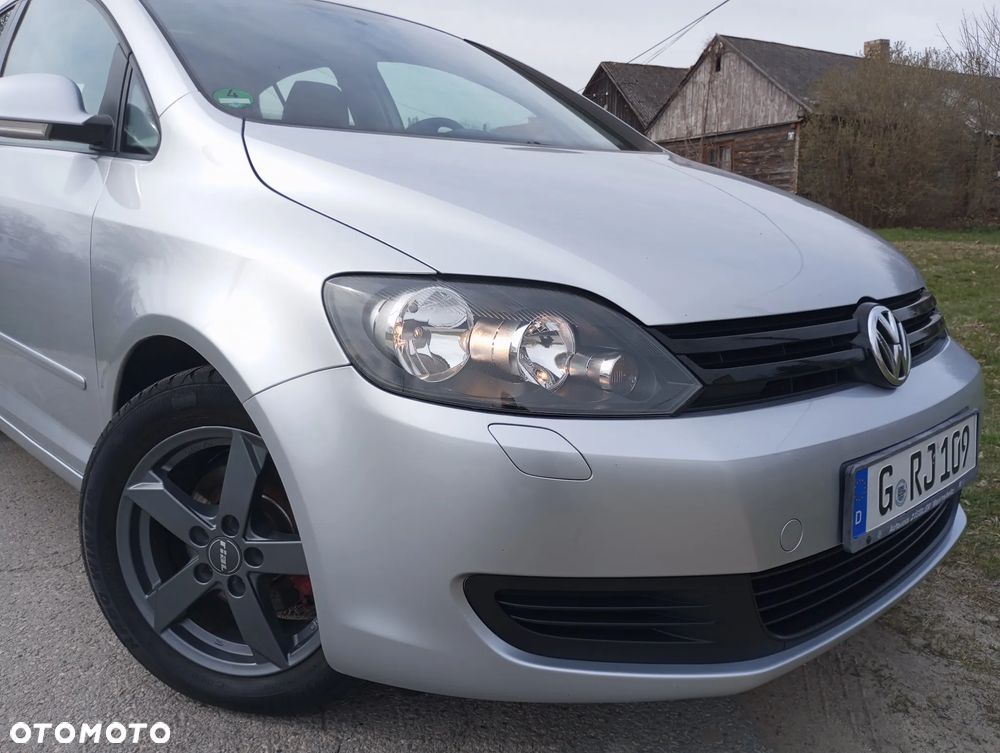 Volkswagen Golf - 14