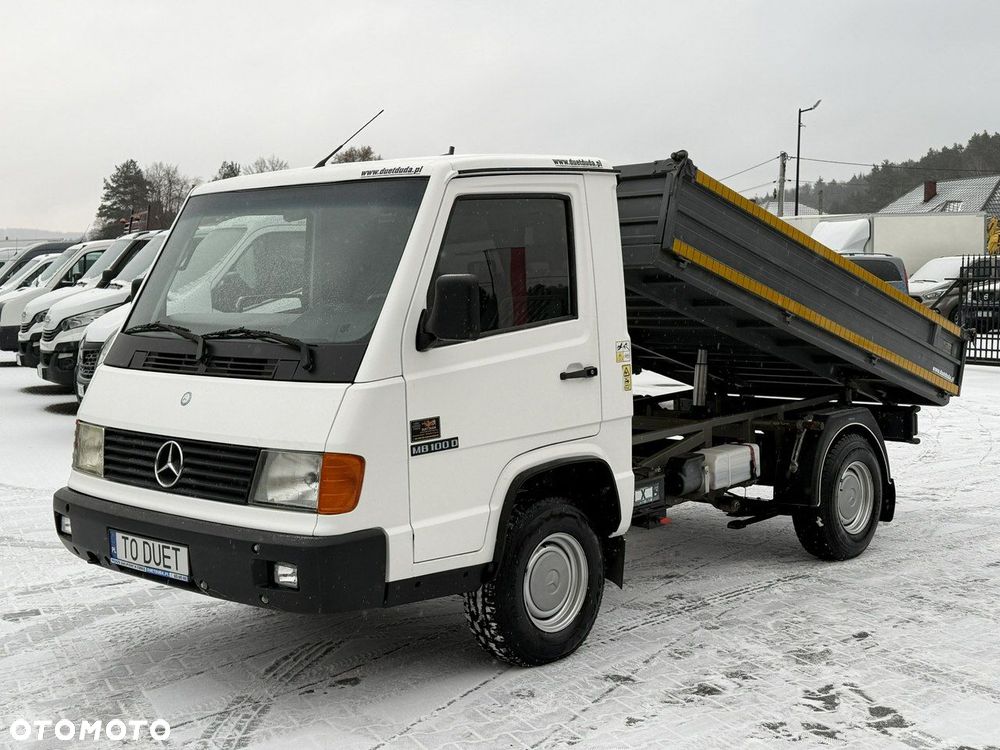 Mercedes-Benz MB 100 - 9