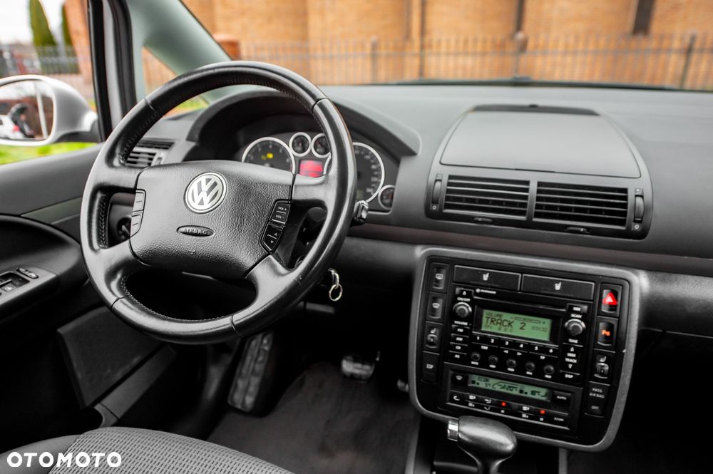 Volkswagen Sharan 1.8 5V Turbo Automatik Highline - 23