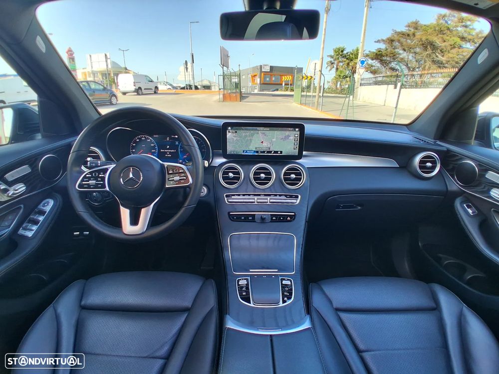 Mercedes-Benz GLC 300 e 4Matic - 23
