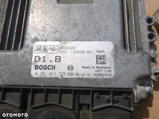 ZESTAW STARTOWY KOMPUTER STACYJKA IMMOBILIZER BOSCH 0281011775 VOLVO V50 1.6 D - 10