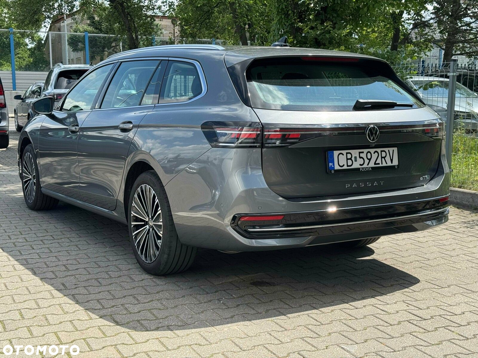 Volkswagen Passat 1.5 TSI ACT mHEV Elegance DSG - 18