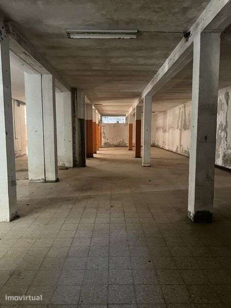 Espaço Comercial – APROX. 900 m² - Grande imagem: 3/8