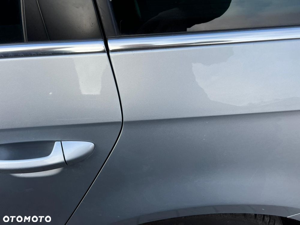 Volkswagen Passat - 18