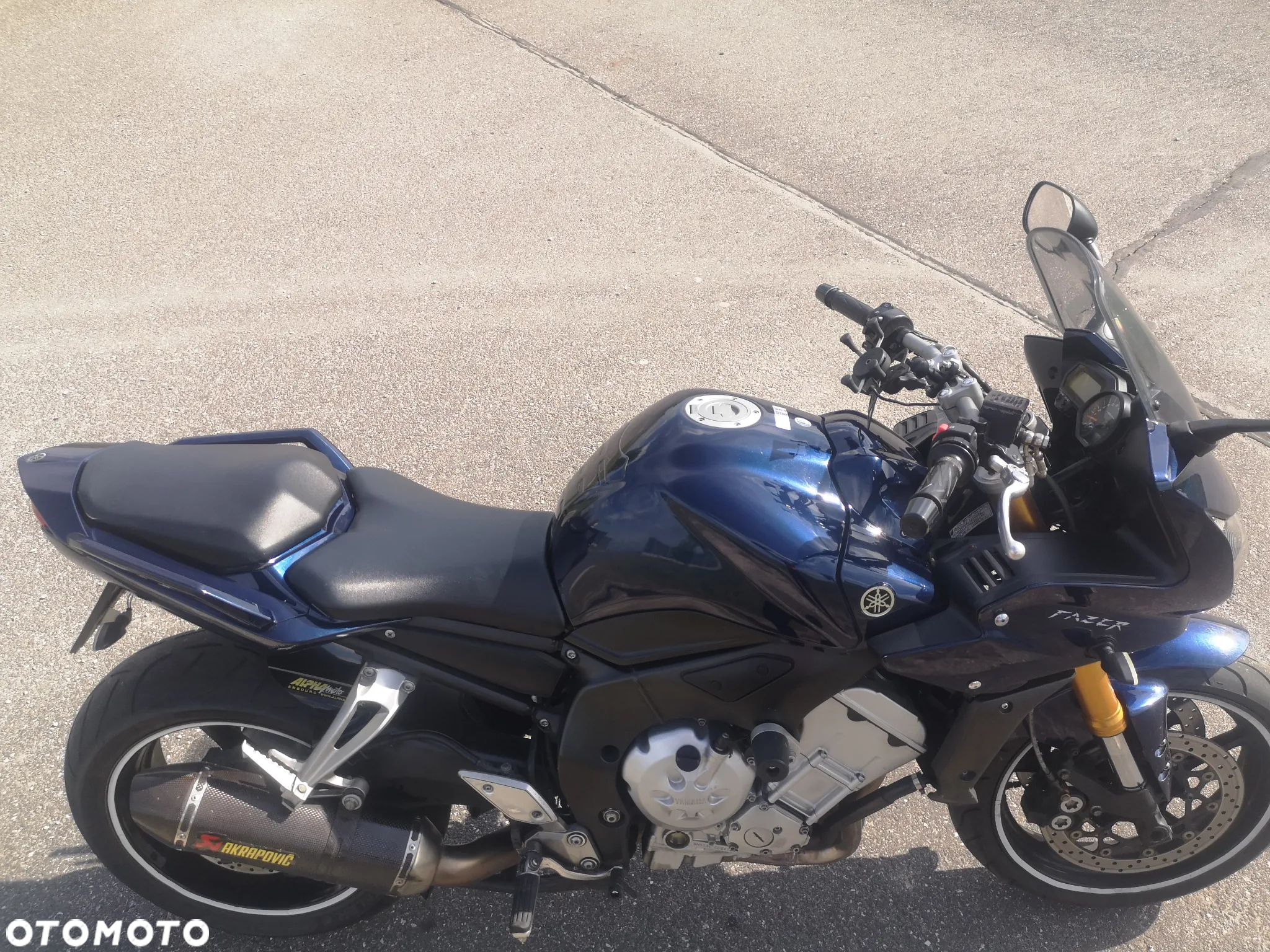 Yamaha FZ - 8