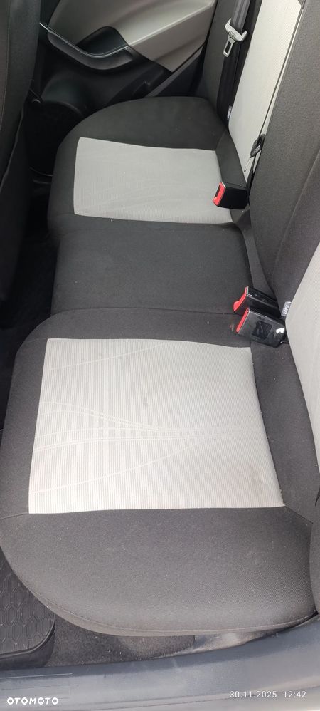 Seat Ibiza 1.6 TDI Style - 4