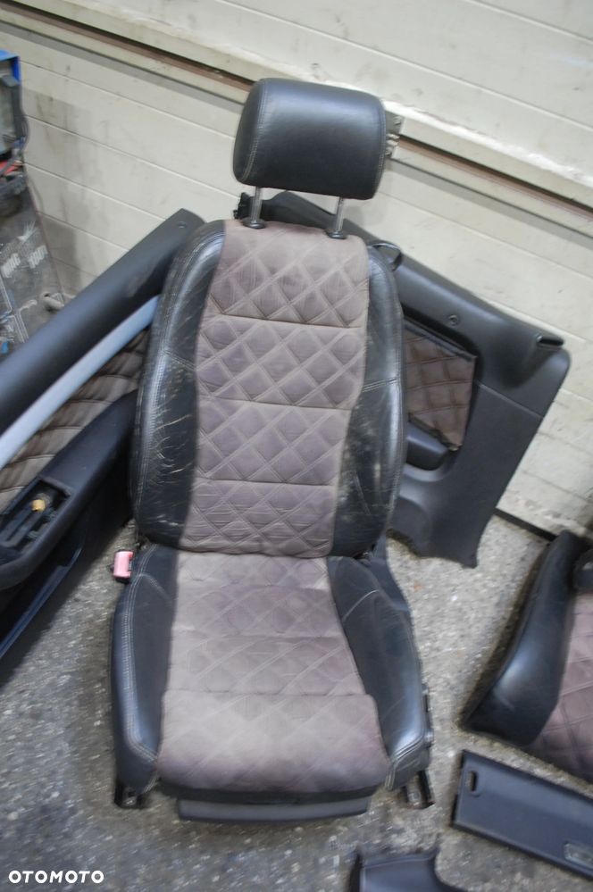 FOTELE + KANAPA + BOCZKI + SŁUPKI CZARNE ELEKTRYCZNE ALKANTARA AUDI A4 B6 B7 CABRIO - 4