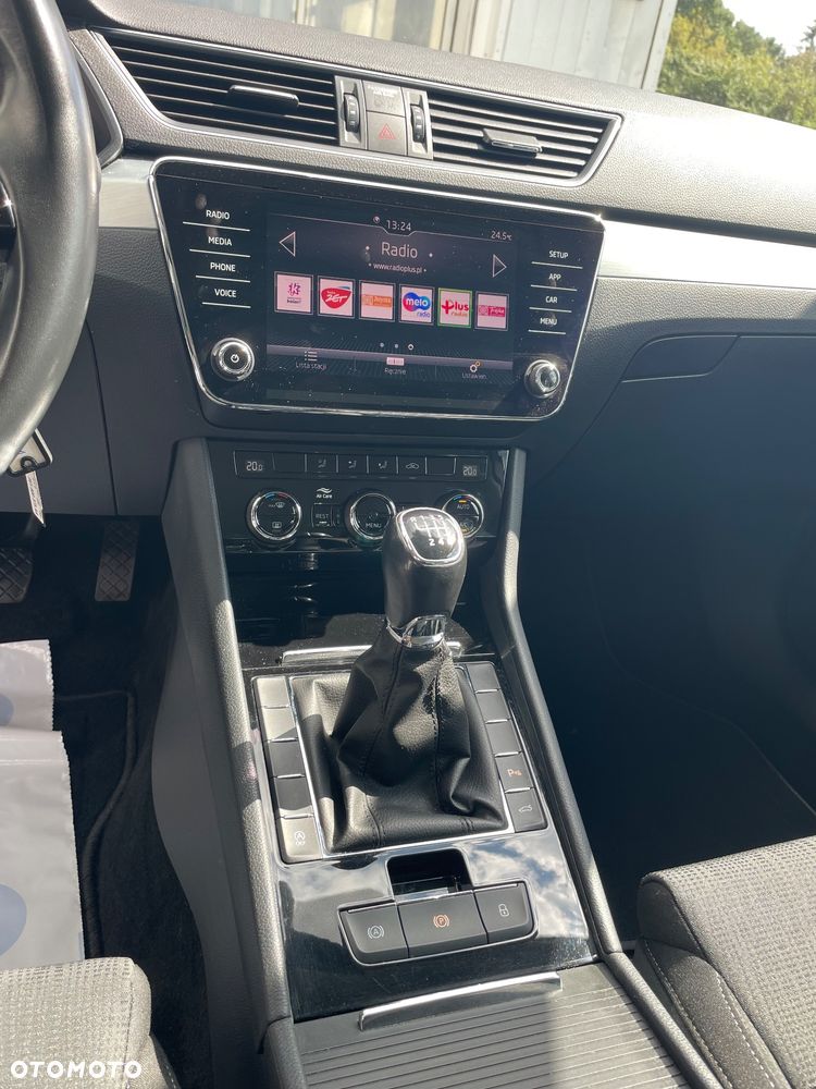 Skoda Superb 2.0 TDI Ambition - 10