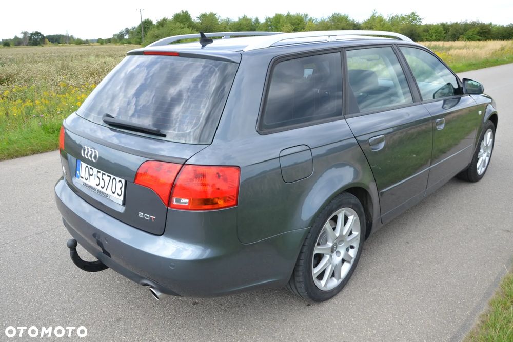 Audi A4 Avant - 23