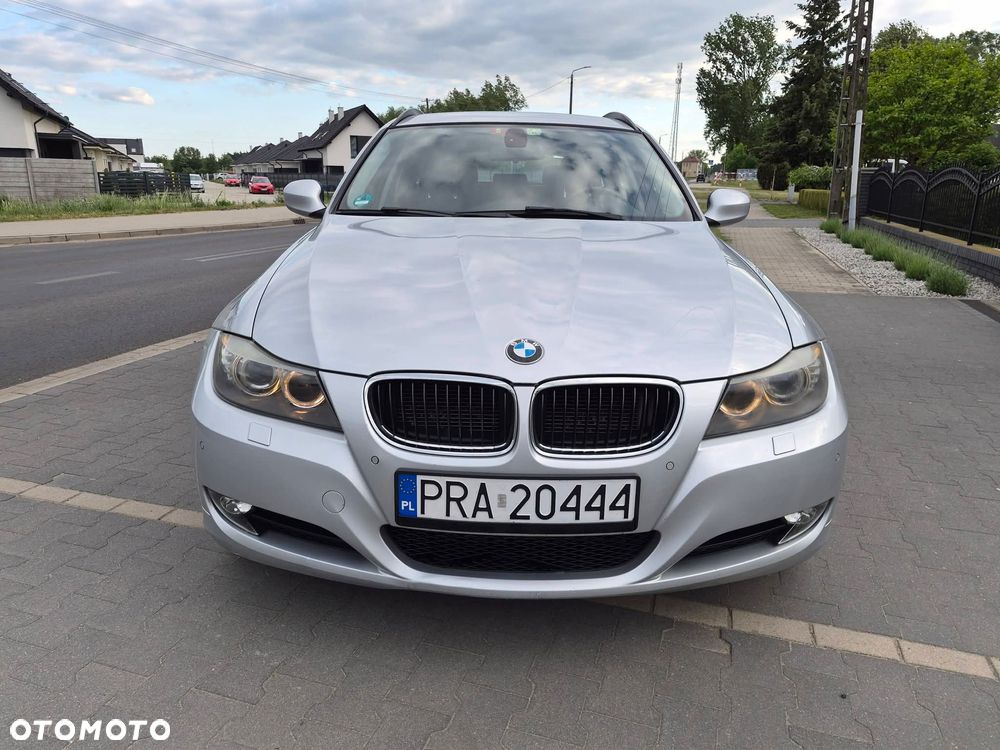 BMW Seria 3 318d - 8
