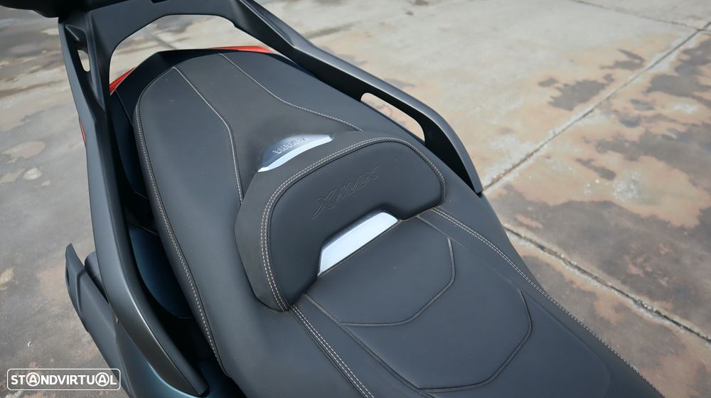 Yamaha X-Max Tech Max - 37