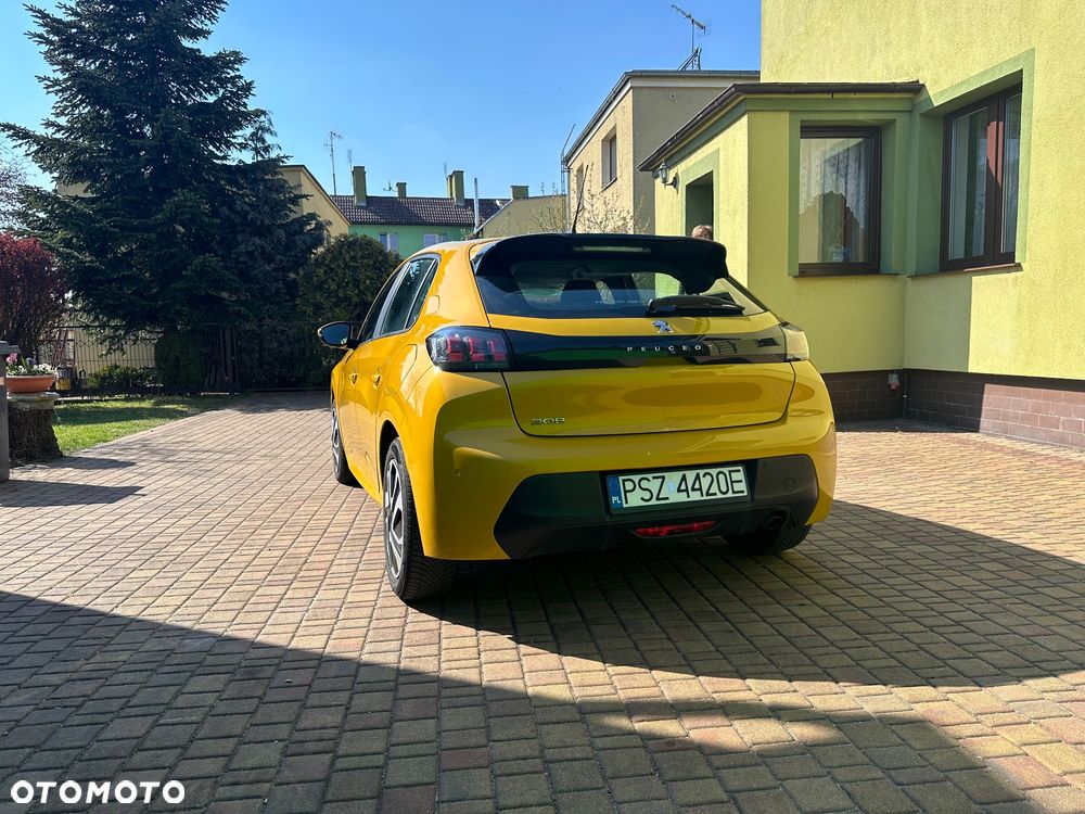 Peugeot 208 1.2 PureTech Allure S&S EAT8 - 6