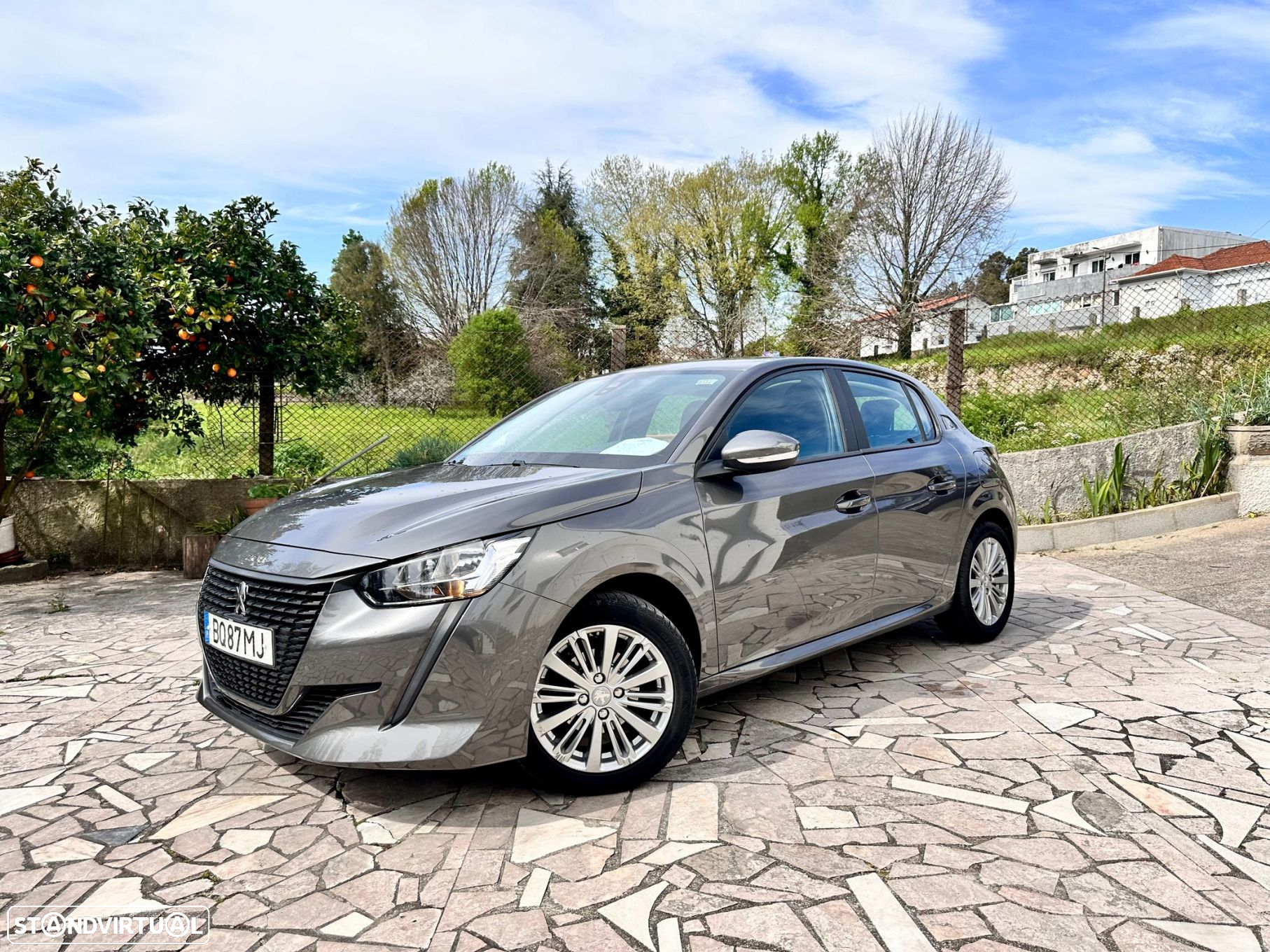 Peugeot 208 1.2 PureTech Like - 3