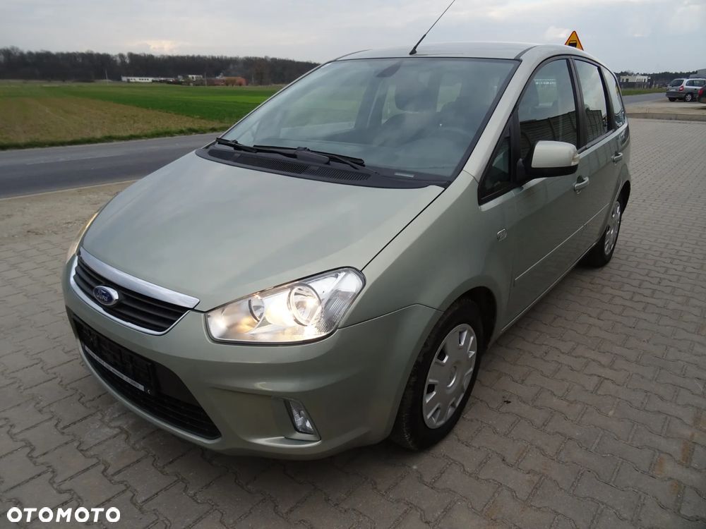 Ford C-MAX - 1