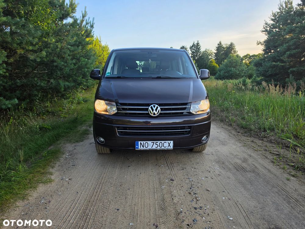 Volkswagen Multivan - 1