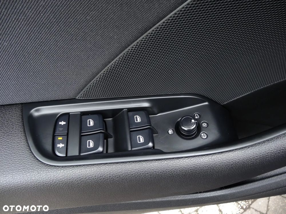 Audi A3 Sportback 1.4 TFSI Ambition - 31