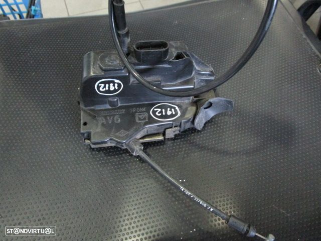 Fecho 017972Z98 RENAULT ESPACE 2004 FE ELETRICO RENAULT ESPACE 4 2005 3.0DCI 180CV 5P CINZA FE 4 PINOS - 2