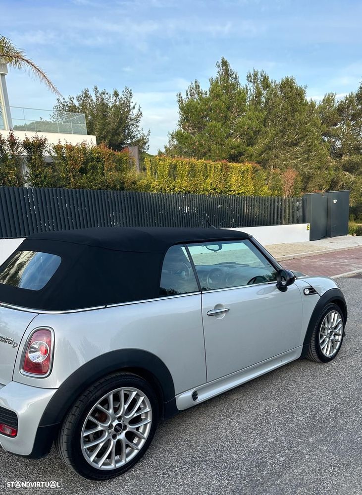 MINI Cabrio Cooper D - 4