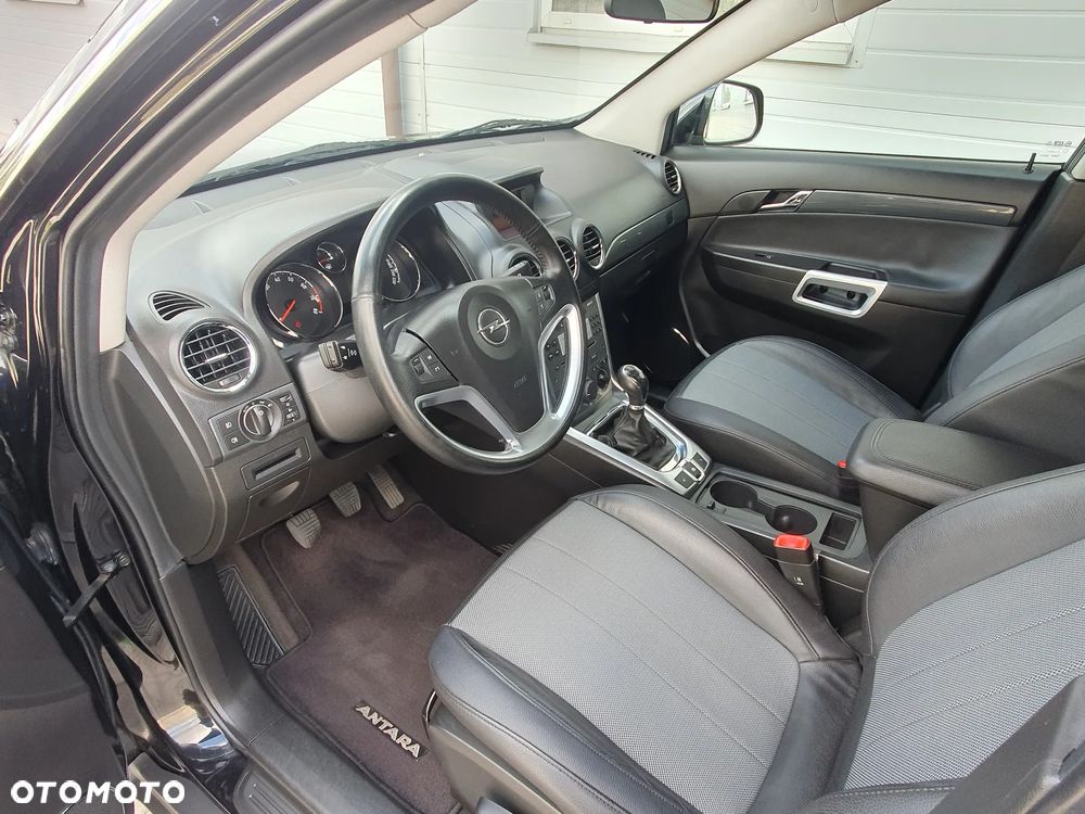 Opel Antara - 27