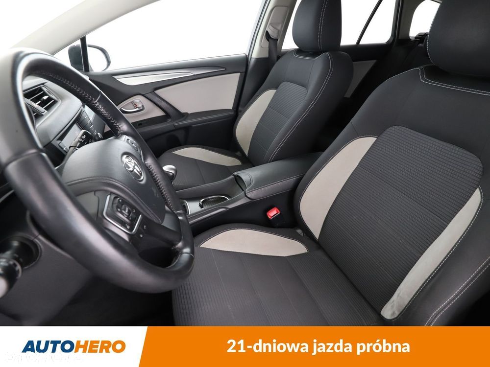 Toyota Avensis 1.8 Business Edition - 11