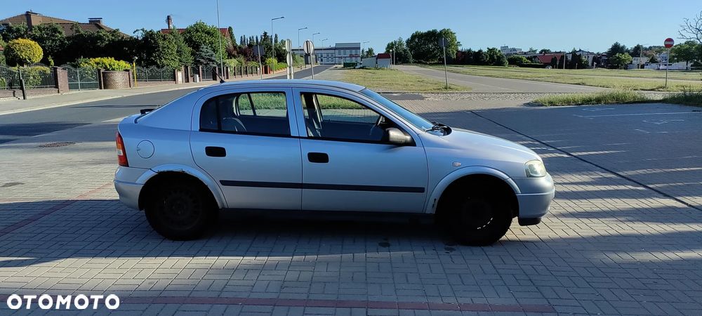 Opel Astra 1.4 Elegance - 4
