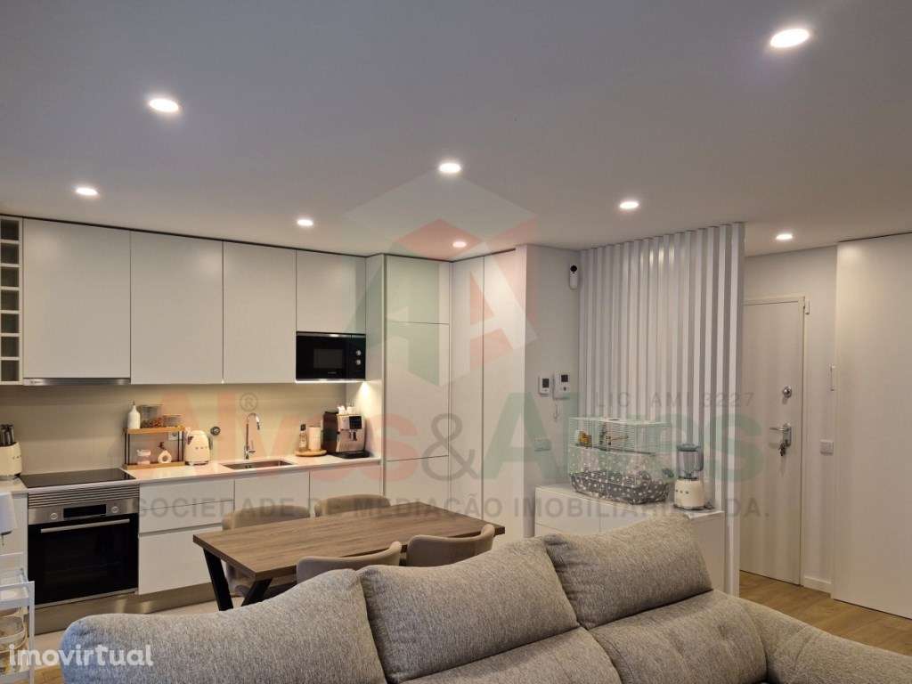 Magnífico apartamento T2 no Coração de Leça do Balio - Grande imagem: 2/19