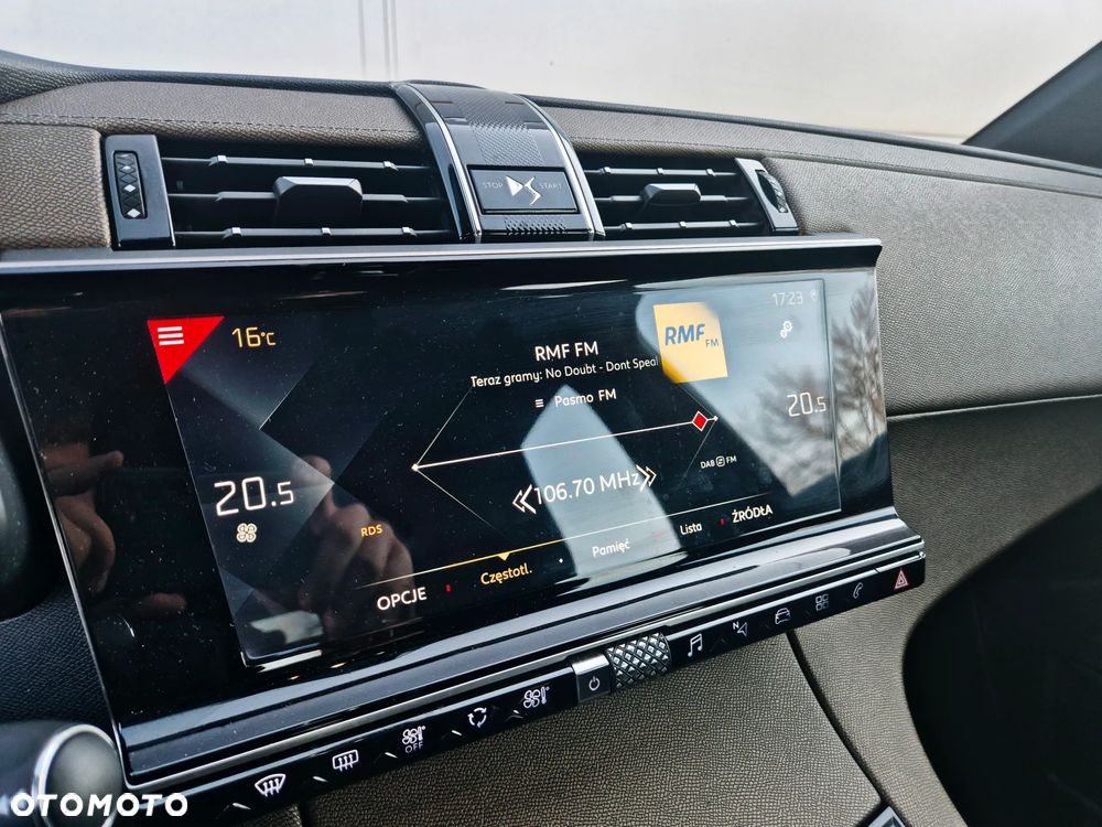 DS Automobiles DS 7 Crossback 1.5 BlueHDi So Chic - 33