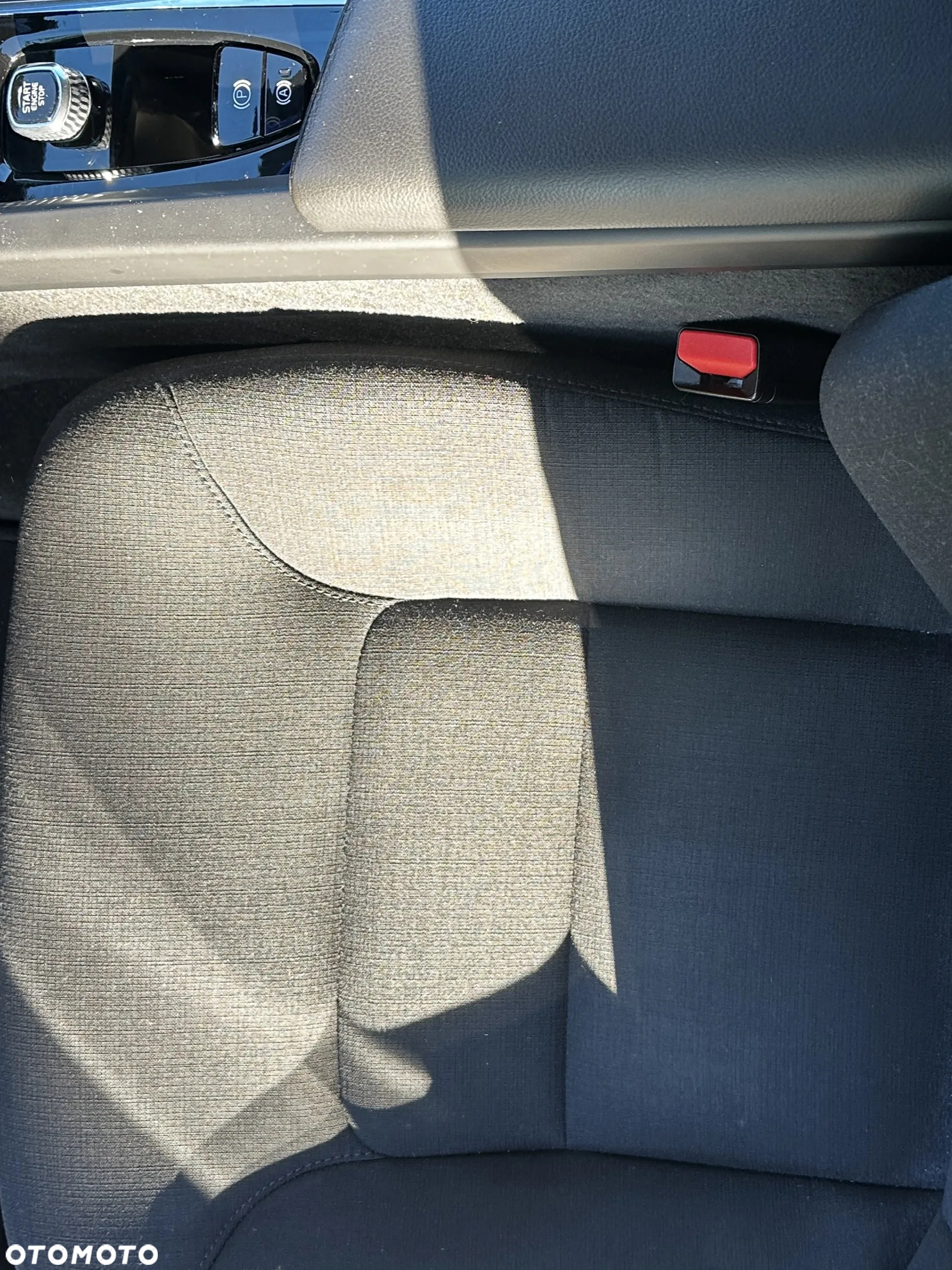 Volvo V60 B3 B Momentum Pro - 31
