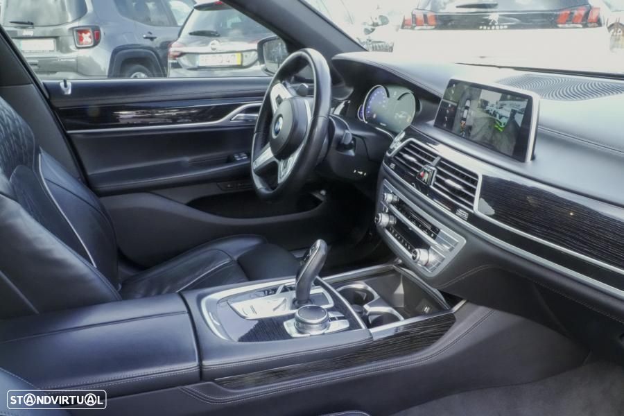 BMW 740 d xDrive Pack M - 15