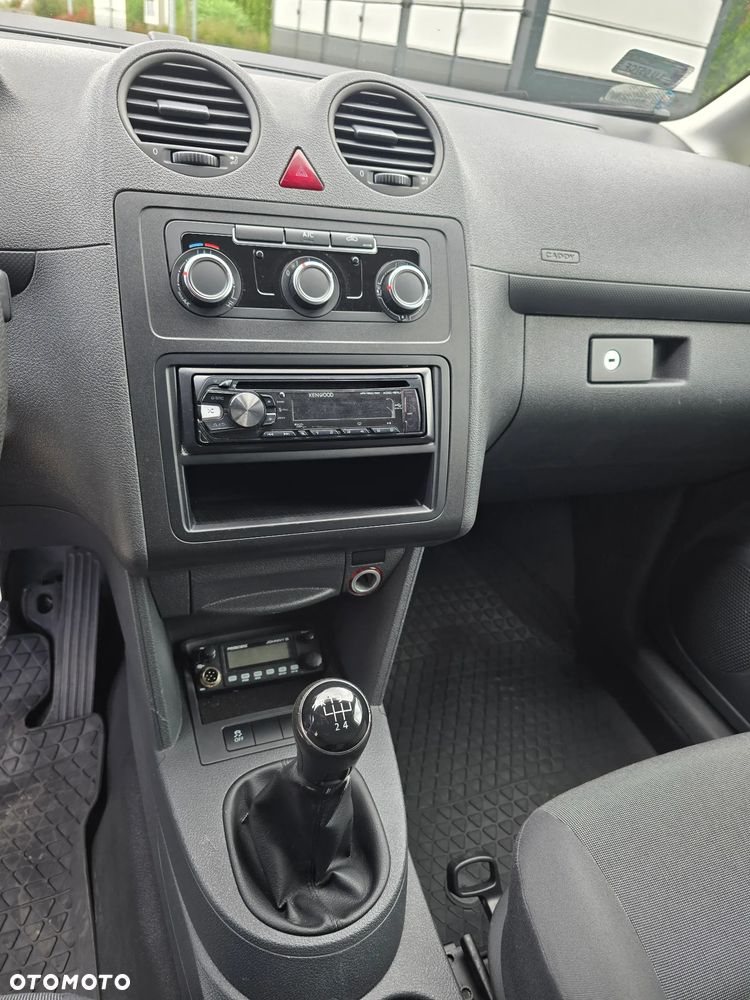 Volkswagen CADDY - 16