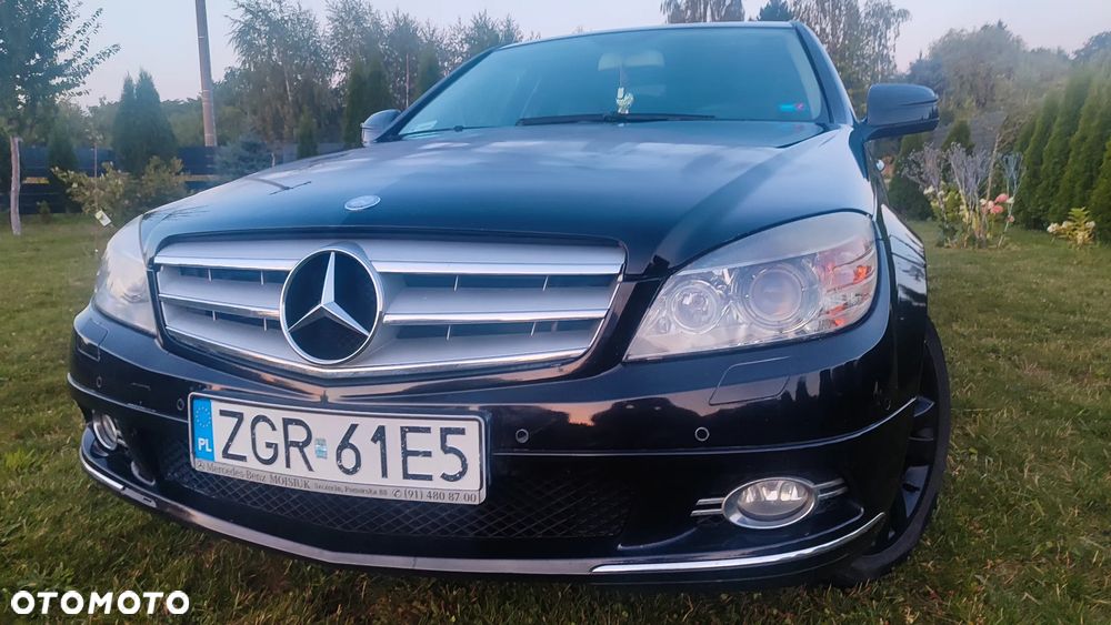 Mercedes-Benz Klasa C 220 CDI DPF Automatik Avantgarde - 4