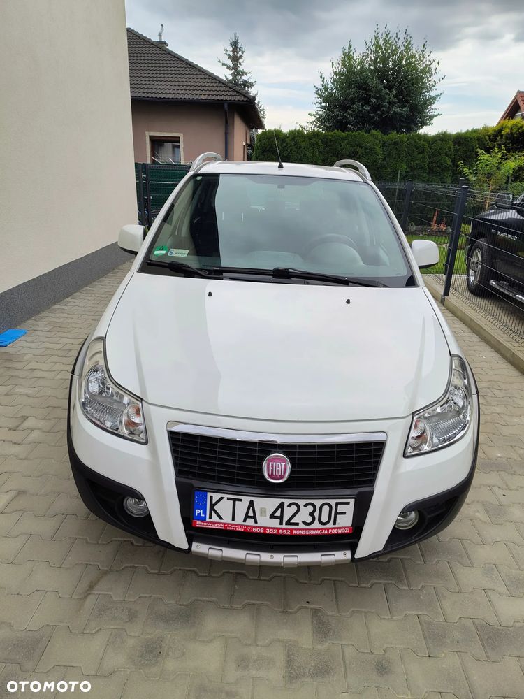 Fiat Sedici 1.6 16V 4x4 Emotion - 2