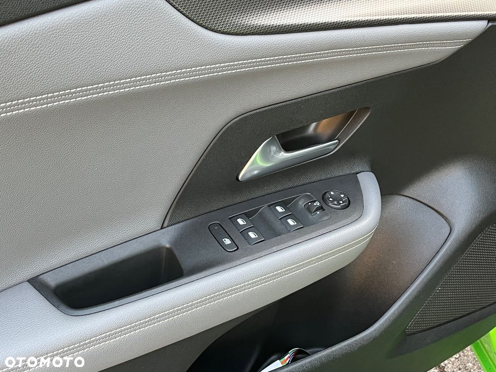 Opel Mokka 1.2 T Elegance S&S - 29