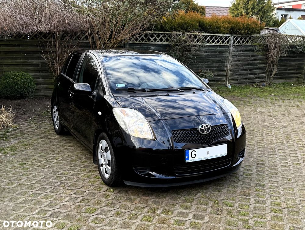 Toyota Yaris 1.3 Edition S - 27