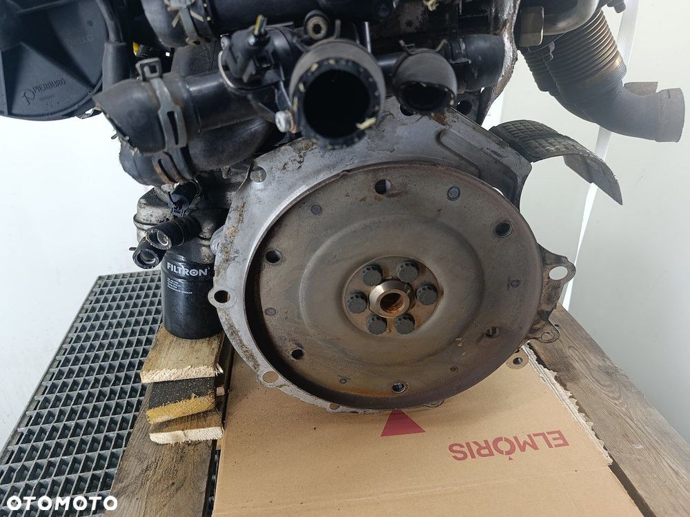 SILNIK VW GOLF IV AVU 1.6 8V - 3