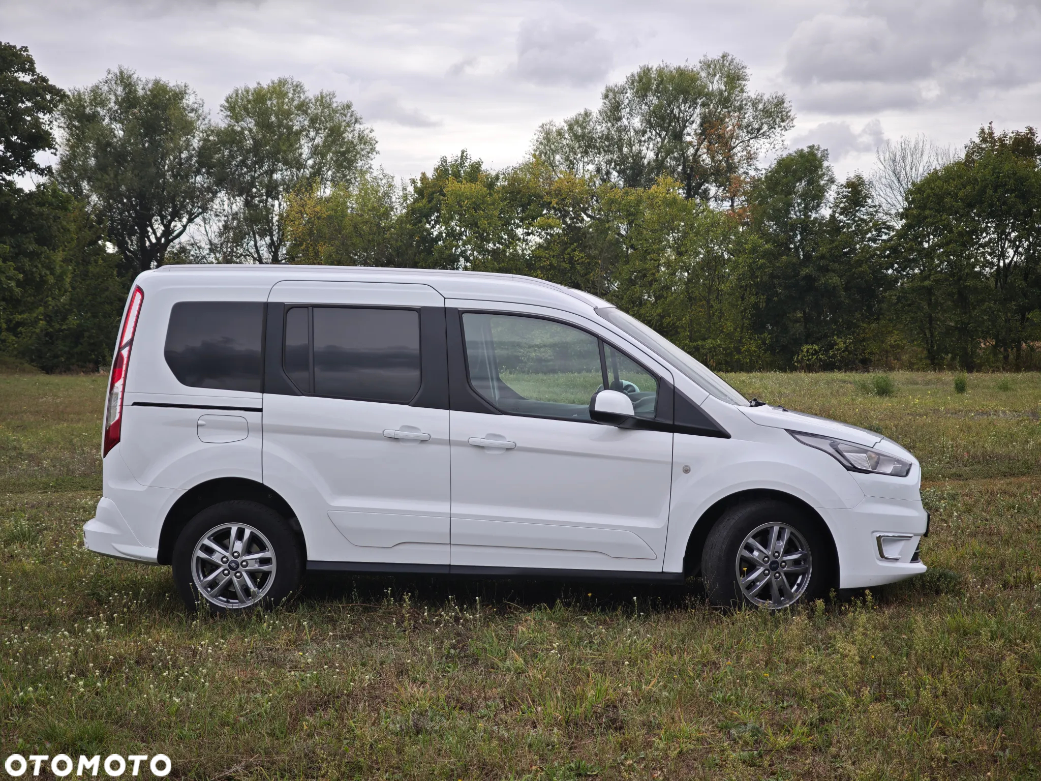 Ford Tourneo Connect 1.5 EcoBlue Active - 4