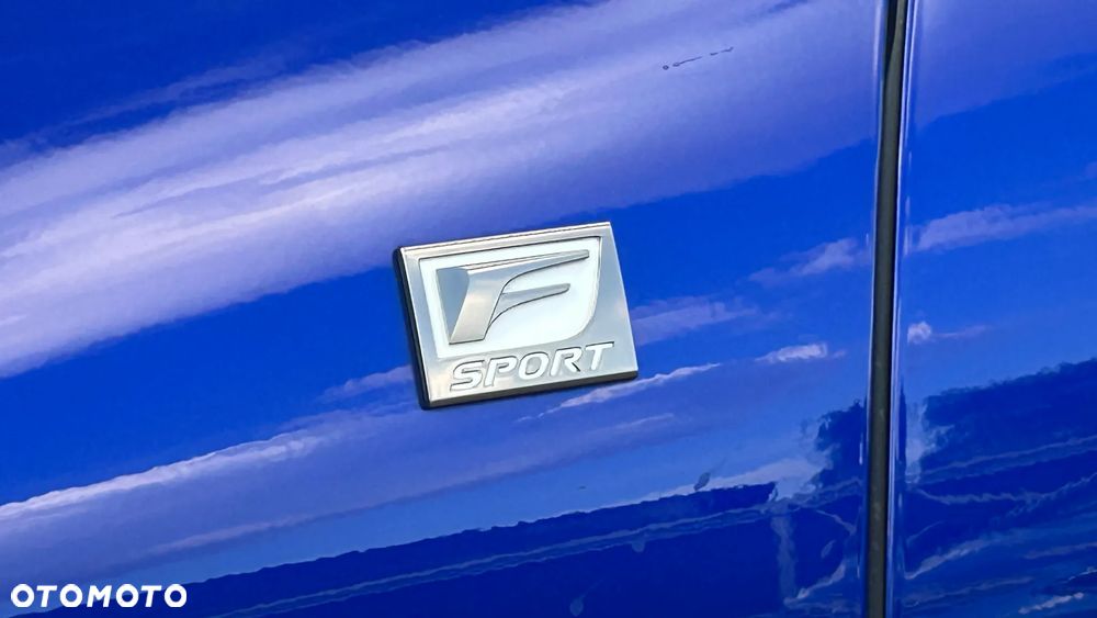 Lexus ES 300h F Sport Edition - 10