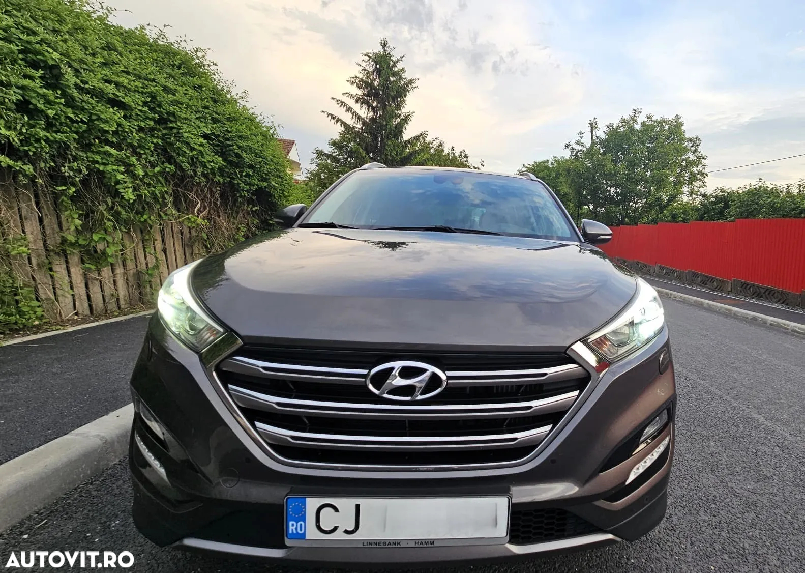 Hyundai Tucson 2.0 CRDI 4WD 6AT Premium+ - 6