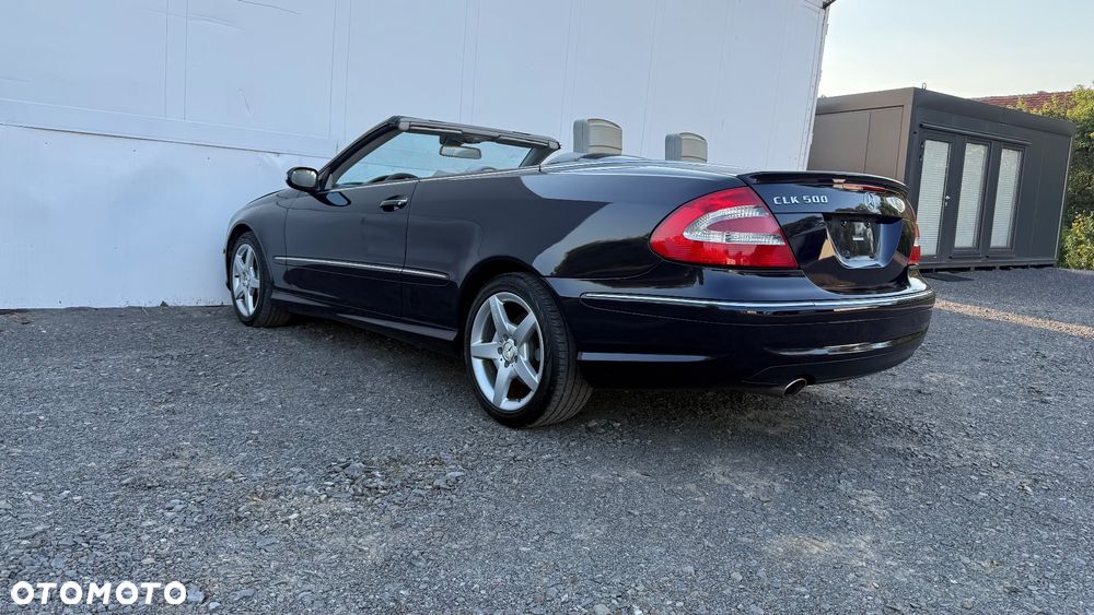 Mercedes-Benz CLK - 8