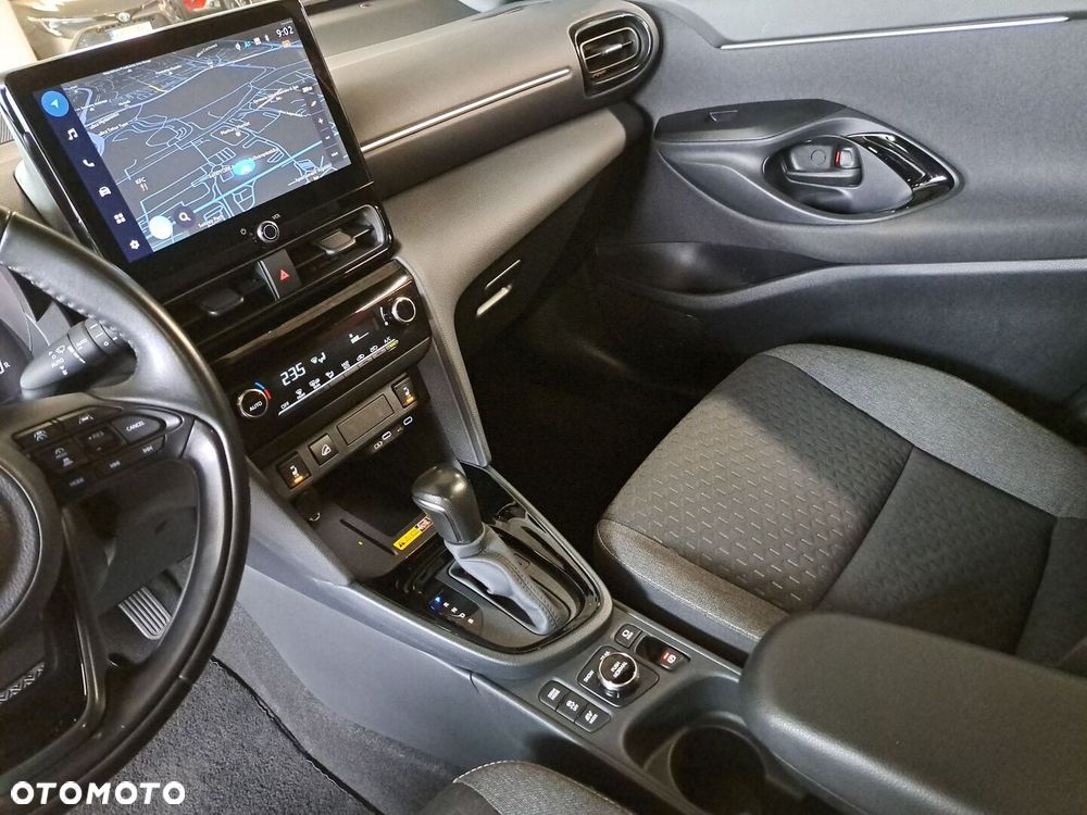 Toyota Yaris Cross Hybrid 1.5 Style AWD - 28