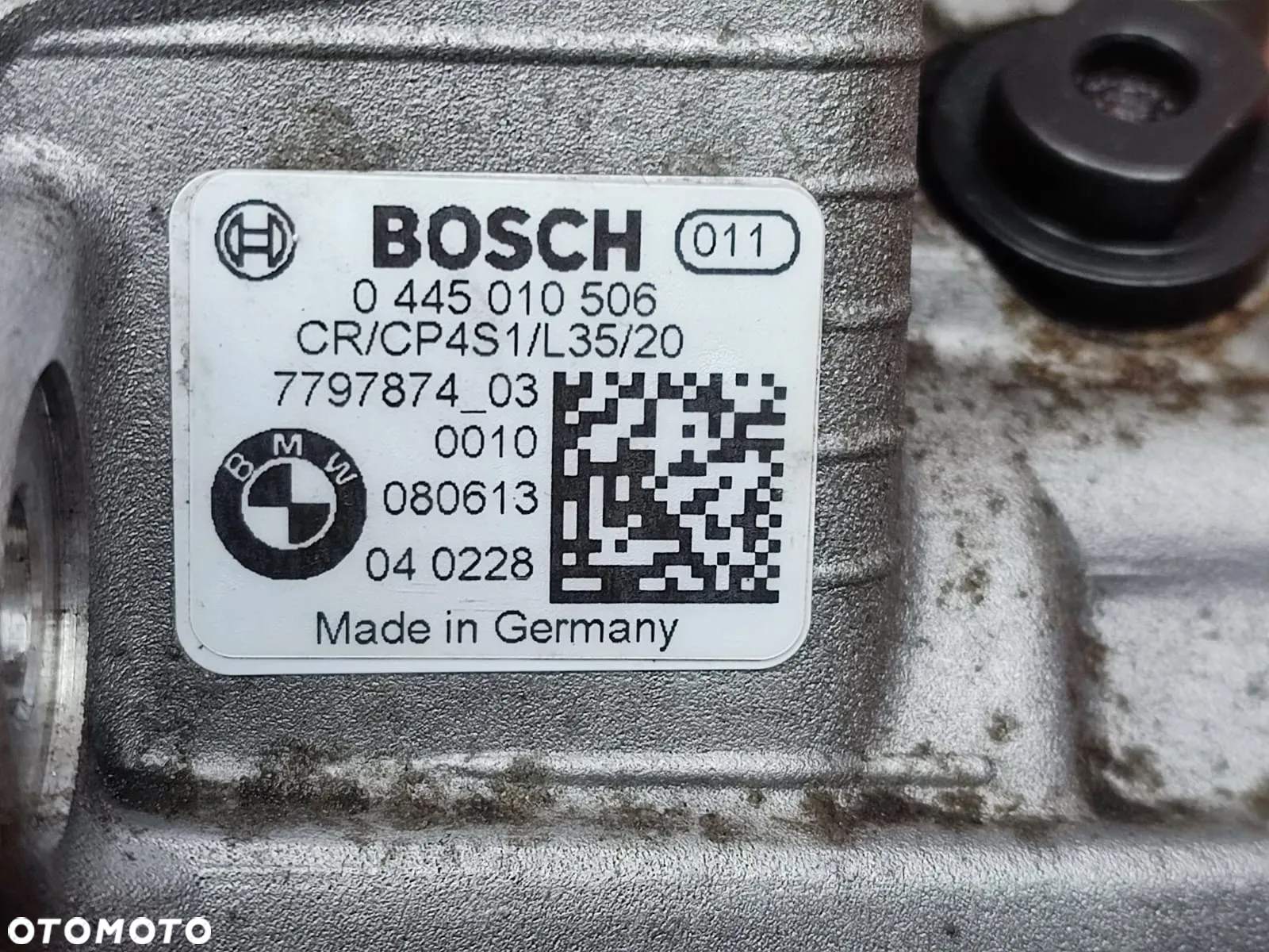 BMW E60 LCI / E61 LCI / E81 / E82 / E89 LCI / E87 LCI / E88 / E90 / E90 LCI / E91 / E91 LCI / E92 / E93. ORYGINALNY KOMPLETNY ZESTAW WTRYSKOWY / UKŁAD WTRYSKOWY  DO GAMY SILNIKÓW N47 ( POMPA WTRYSKOWA + WTRYSKI X4 SZTUKI + LISTWA WTRYSKOWA + CZUJNIKI + PRZEWODY PALIWA ). O NR: 7 797 877 / 7 800 602 /  7 809 130 / 7 809 128 / 4 740 787 / 7 800 601 OEM. BARDZO DOBRY STAN TECHNICZNY. - 17