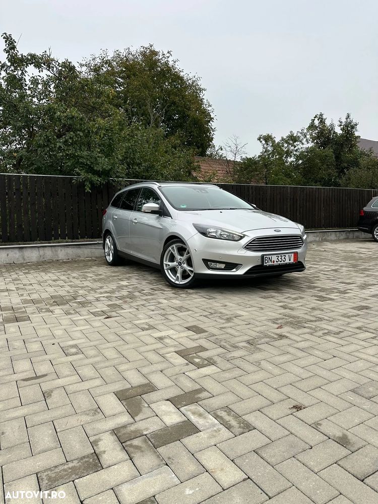 Ford Focus 2.0 EcoBlue Start-Stopp-System TITANIUM - 2